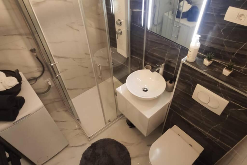 New! Top Apartment, Split View From Above Esterno foto